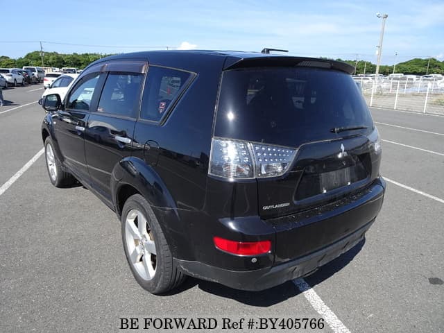 2006 Mitsubishi Outlander JDM car for sale — photo 3 of 25