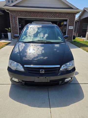 2001 Honda Odyssey JDM car for sale — photo 2 of 21