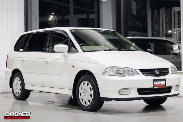 2001 Honda Odyssey JDM car for sale — photo 12 of 23