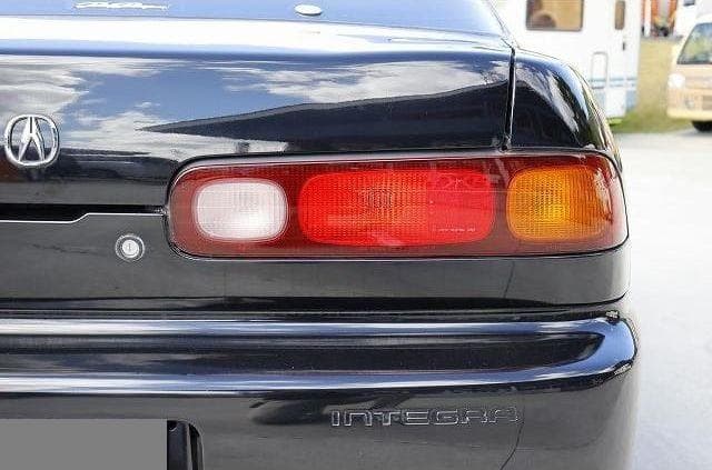 1997 Honda Integra JDM car for sale — photo 14 of 25