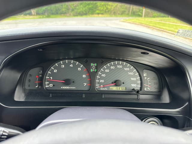 1999 Toyota Hilux Surf JDM car for sale — photo 20 of 20