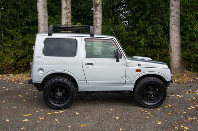 1997 Suzuki Jimny JDM car for sale — photo 7 of 15