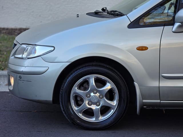 2000 Mazda Premacy JDM car for sale — photo 25 of 25