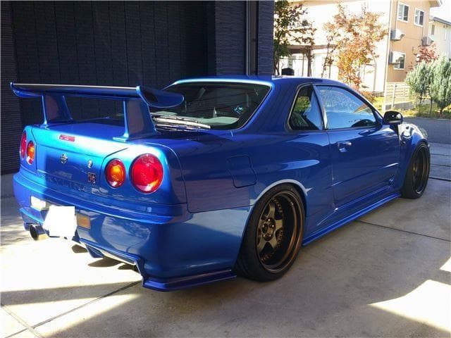 2000 Nissan Skyline JDM car for sale — photo 2 of 19