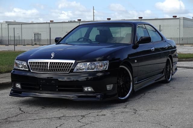 2001 Nissan Laurel JDM car for sale — photo 9 of 20