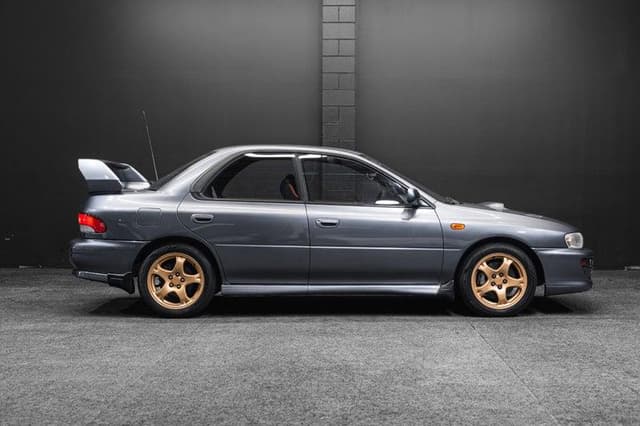 1998 Subaru Impreza JDM car for sale — photo 12 of 20