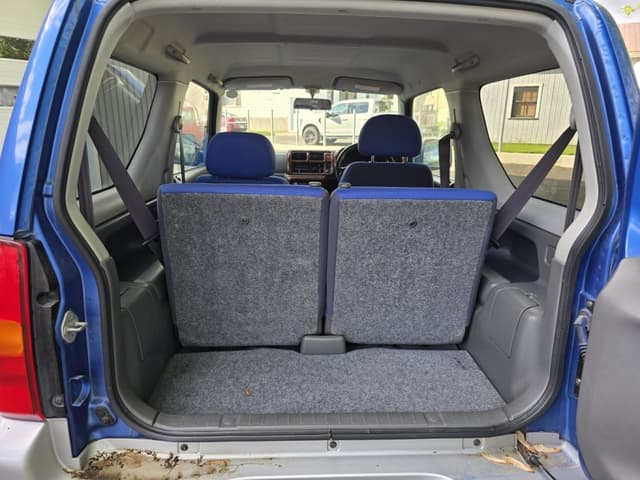 2001 Suzuki Jimny JDM car for sale — photo 16 of 24