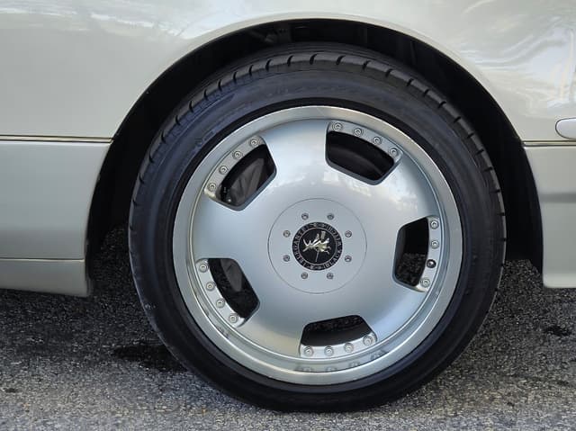1995 Toyota Celsior JDM car for sale — photo 22 of 44