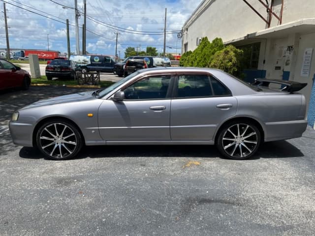 1998 Nissan Skyline JDM car for sale — photo 4 of 16