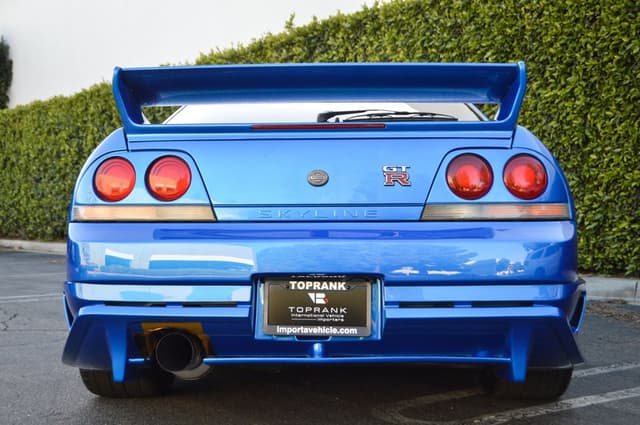 1995 Nissan Skyline JDM car for sale — photo 7 of 25