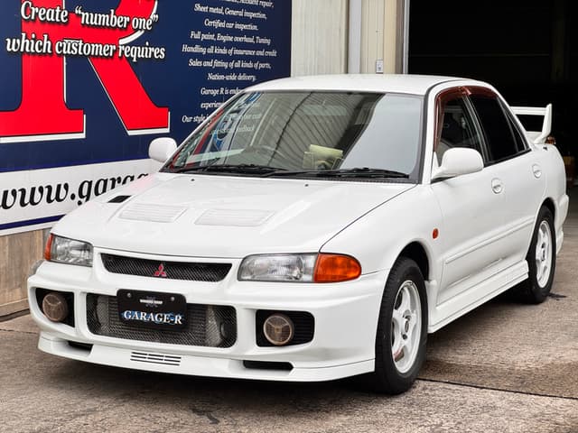 1995 Mitsubishi Lancer Evolution JDM car for sale — photo 7 of 25