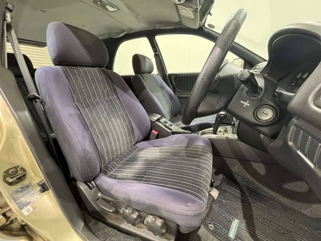 2000 Subaru Impreza JDM car for sale — photo 11 of 25