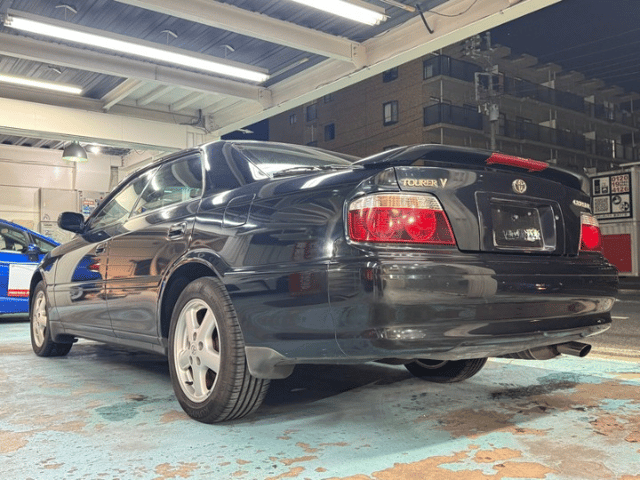 1999 Toyota Chaser JDM car for sale — photo 11 of 25