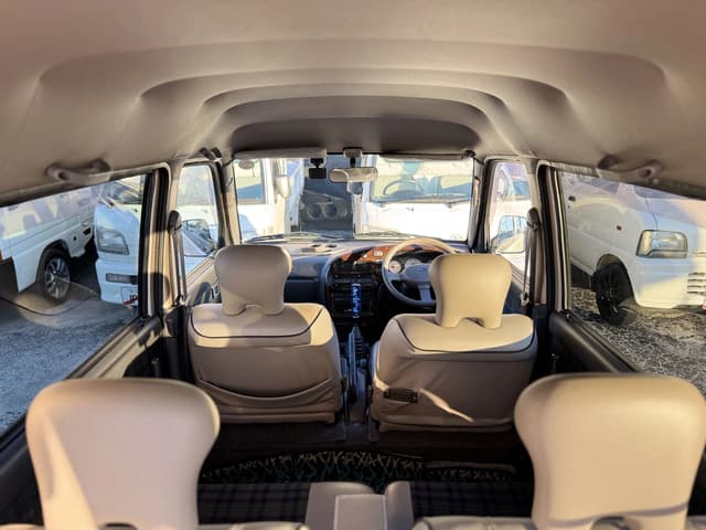 1998 Daihatsu Atrai JDM car for sale — photo 11 of 15