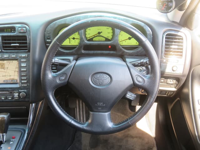 1999 Toyota Aristo JDM car for sale — photo 14 of 25