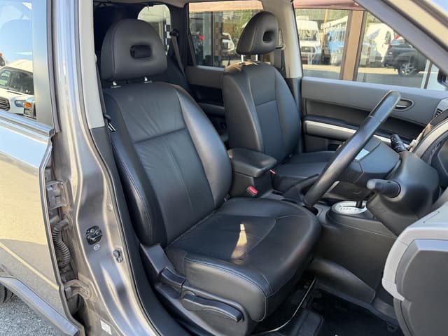 2009 Nissan X Trail JDM car for sale — photo 9 of 18
