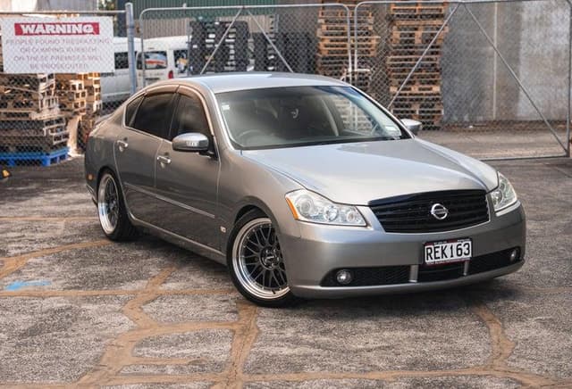 2005 Nissan Fuga JDM car for sale — photo 6 of 20