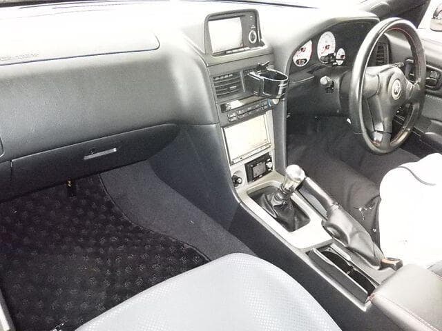 2000 Nissan Skyline JDM car for sale — photo 4 of 6