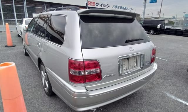2000 Toyota Crown JDM car for sale — photo 4 of 25
