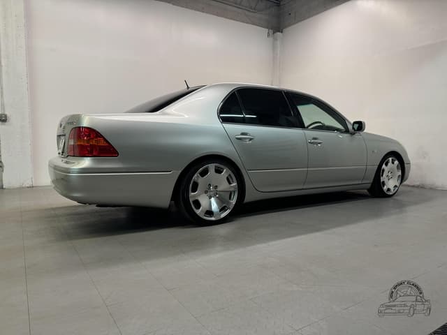 2000 Toyota Celsior JDM car for sale — photo 21 of 25