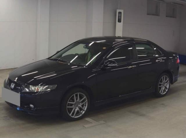 2004 Honda Accord JDM car for sale — photo 2 of 9