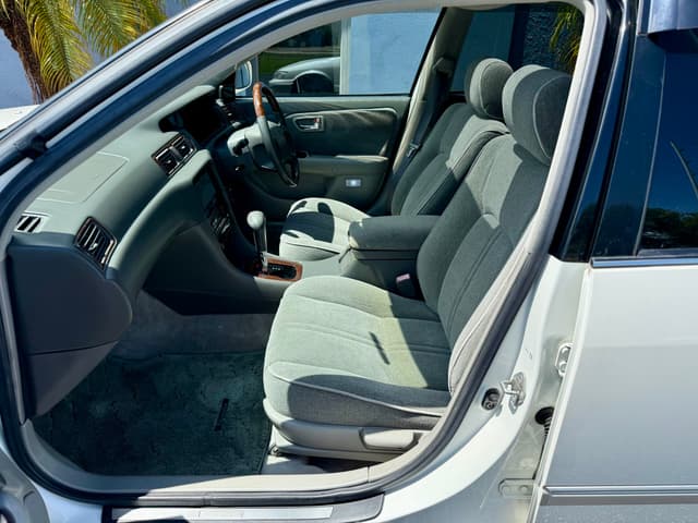 1999 Toyota Mark II JDM car for sale — photo 17 of 20
