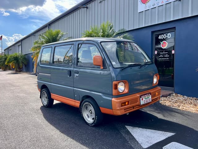 1993 Mitsubishi Bravo Minivan JDM car for sale — photo 18 of 20