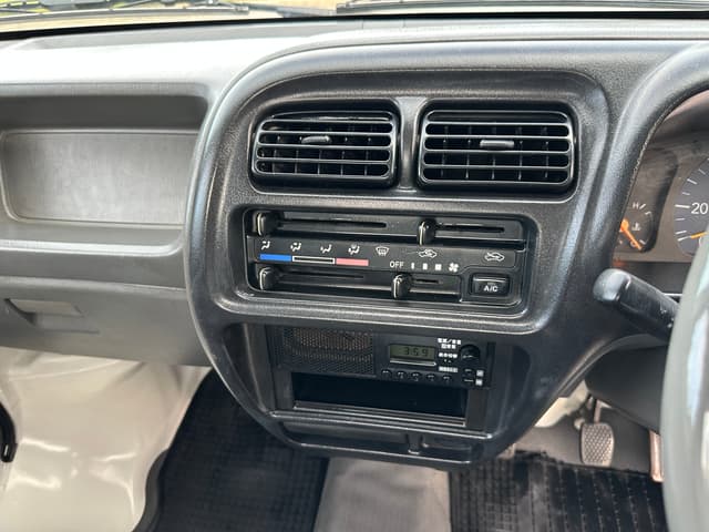 2001 Suzuki Carry JDM car for sale — photo 14 of 16