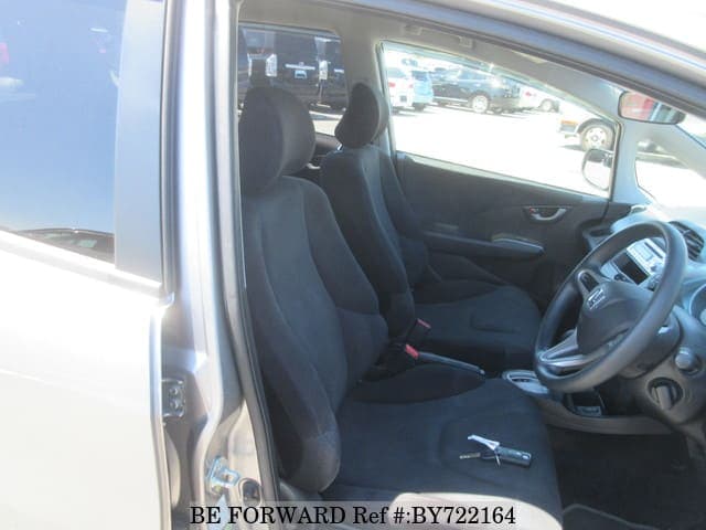 2010 Honda Fit JDM car for sale — photo 25 of 25