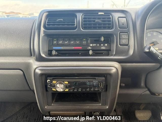 1999 Suzuki Jimny JDM car for sale — photo 24 of 25