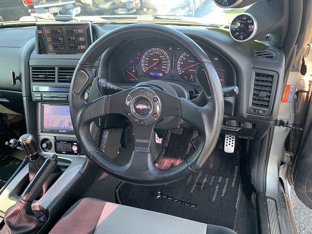 2000 Nissan Skyline JDM car for sale — photo 7 of 13
