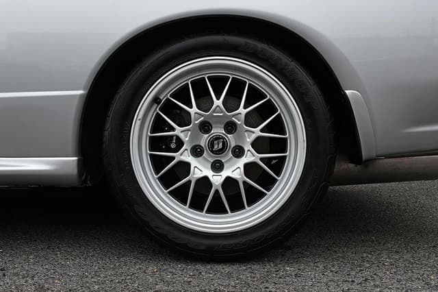 1994 Nissan Skyline JDM car for sale — photo 19 of 25