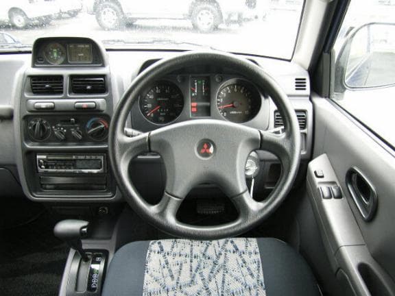 1995 Mitsubishi Pajero Mini JDM car for sale — photo 3 of 3