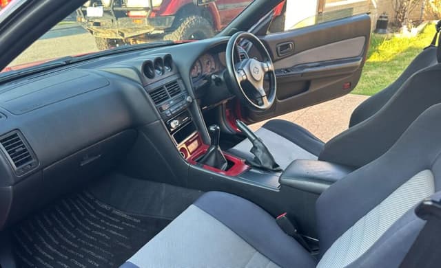 1998 Nissan Skyline JDM car for sale — photo 5 of 10