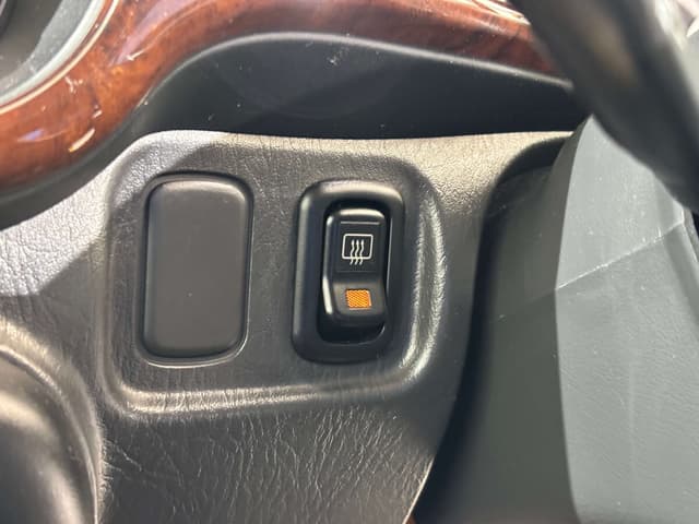 1999 Daihatsu Mira JDM car for sale — photo 20 of 25