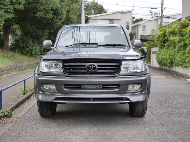 1998 Toyota Land Cruiser JDM car for sale — photo 2 of 25