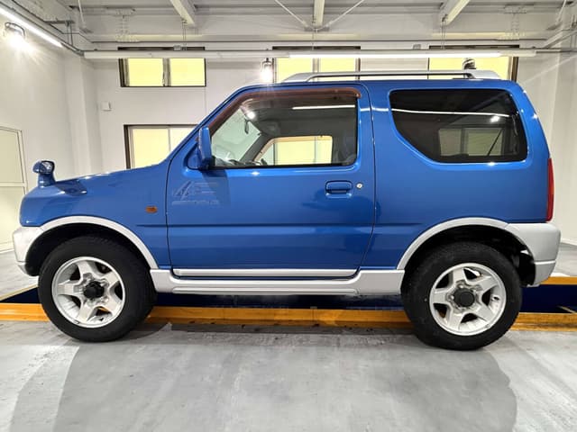 2001 Suzuki Jimny JDM car for sale — photo 3 of 25