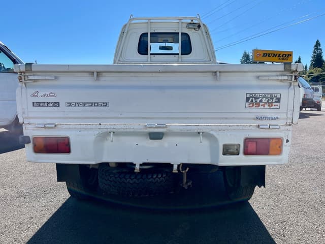 1993 Daihatsu Hijet JDM car for sale — photo 6 of 25