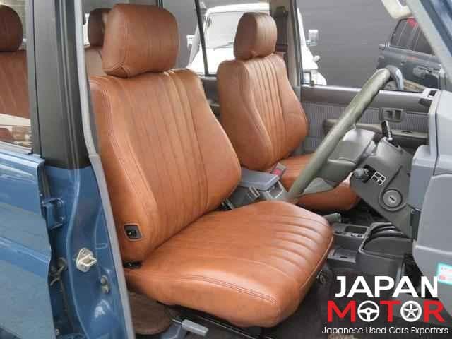 1992 Toyota Land Cruiser Prado JDM car for sale — photo 9 of 11