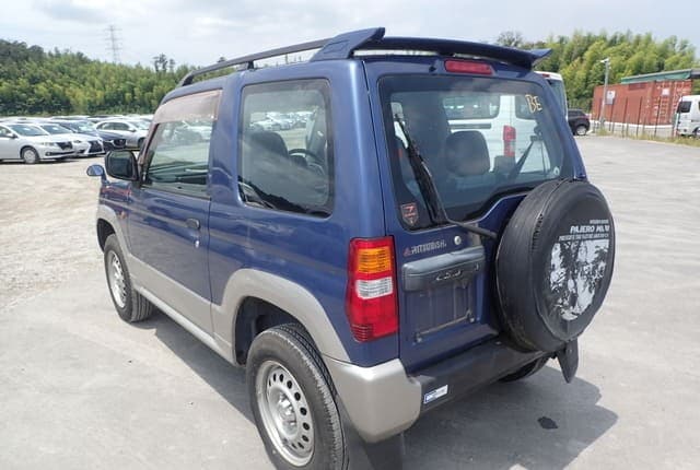 1998 Mitsubishi Pajero Mini JDM car for sale — photo 3 of 25