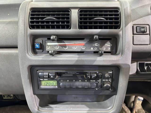 1998 Subaru Sambar JDM car for sale — photo 18 of 25