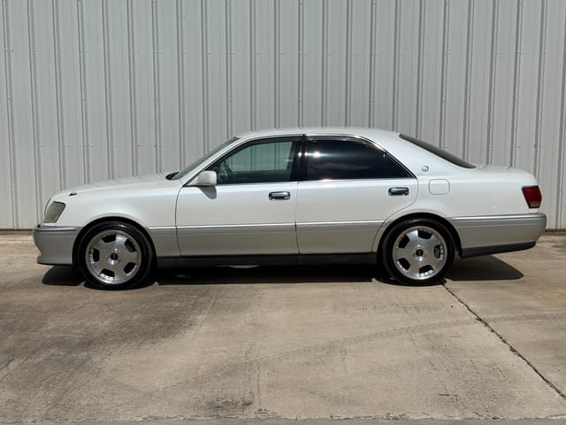 2000 Toyota Crown JDM car for sale — photo 5 of 22