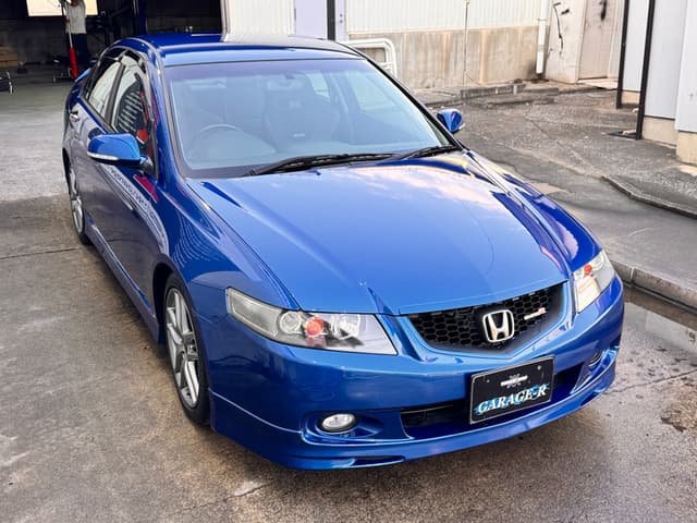 2005 Honda Accord JDM car for sale — photo 9 of 25