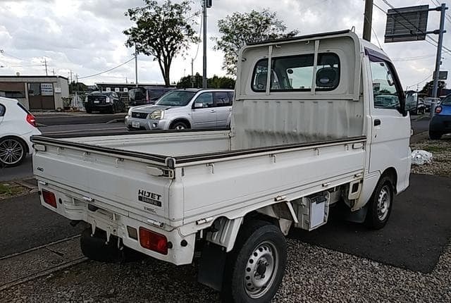 2007 Daihatsu Hijet JDM car for sale — photo 8 of 25