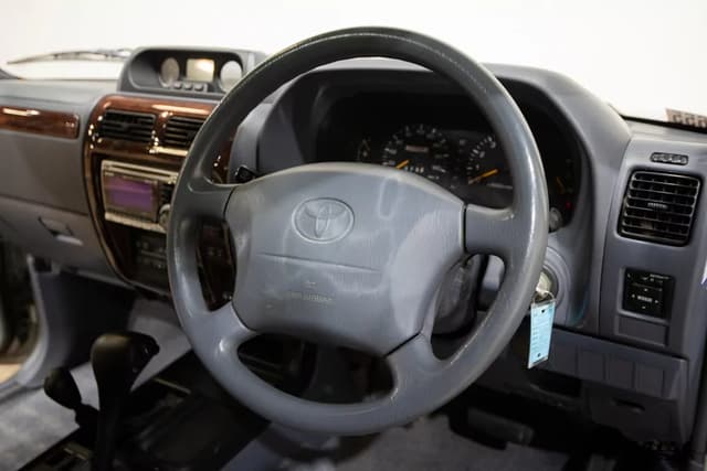 1998 Toyota Land Cruiser Prado JDM car for sale — photo 13 of 25