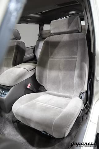 1996 Toyota HiAce JDM car for sale — photo 16 of 25