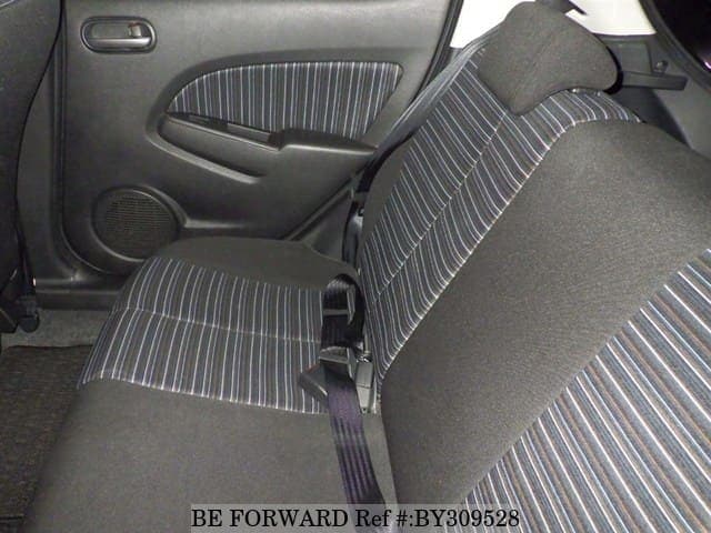 2010 Mazda Demio JDM car for sale — photo 4 of 6