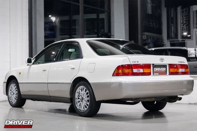 1996 Toyota Windom JDM car for sale — photo 8 of 24