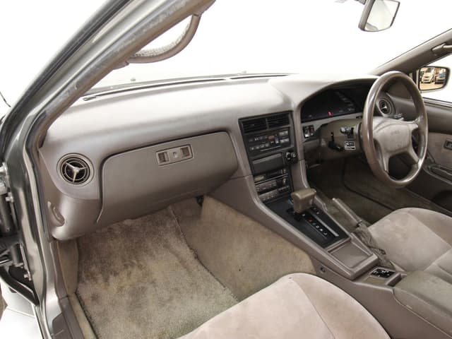 1991 Toyota Soarer JDM car for sale — photo 15 of 25