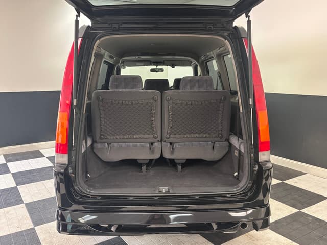 2000 Honda Stepwagon JDM car for sale — photo 6 of 25
